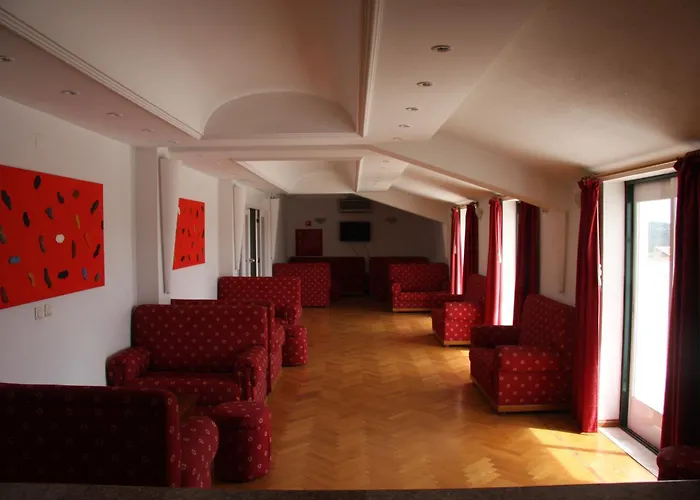 מלון Turismo Miranda