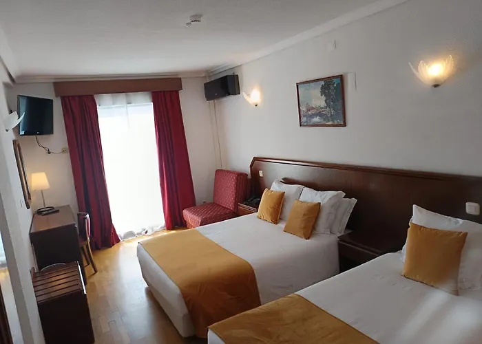 מלון Turismo Miranda